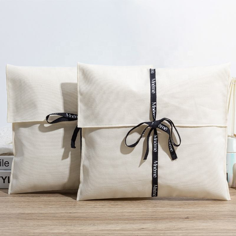 Hot Selling Luxury Organic Cotton Envelope Dust Bag Recyclable Custom Ribbon New Design for Fabric Packaging Envelope Pouches